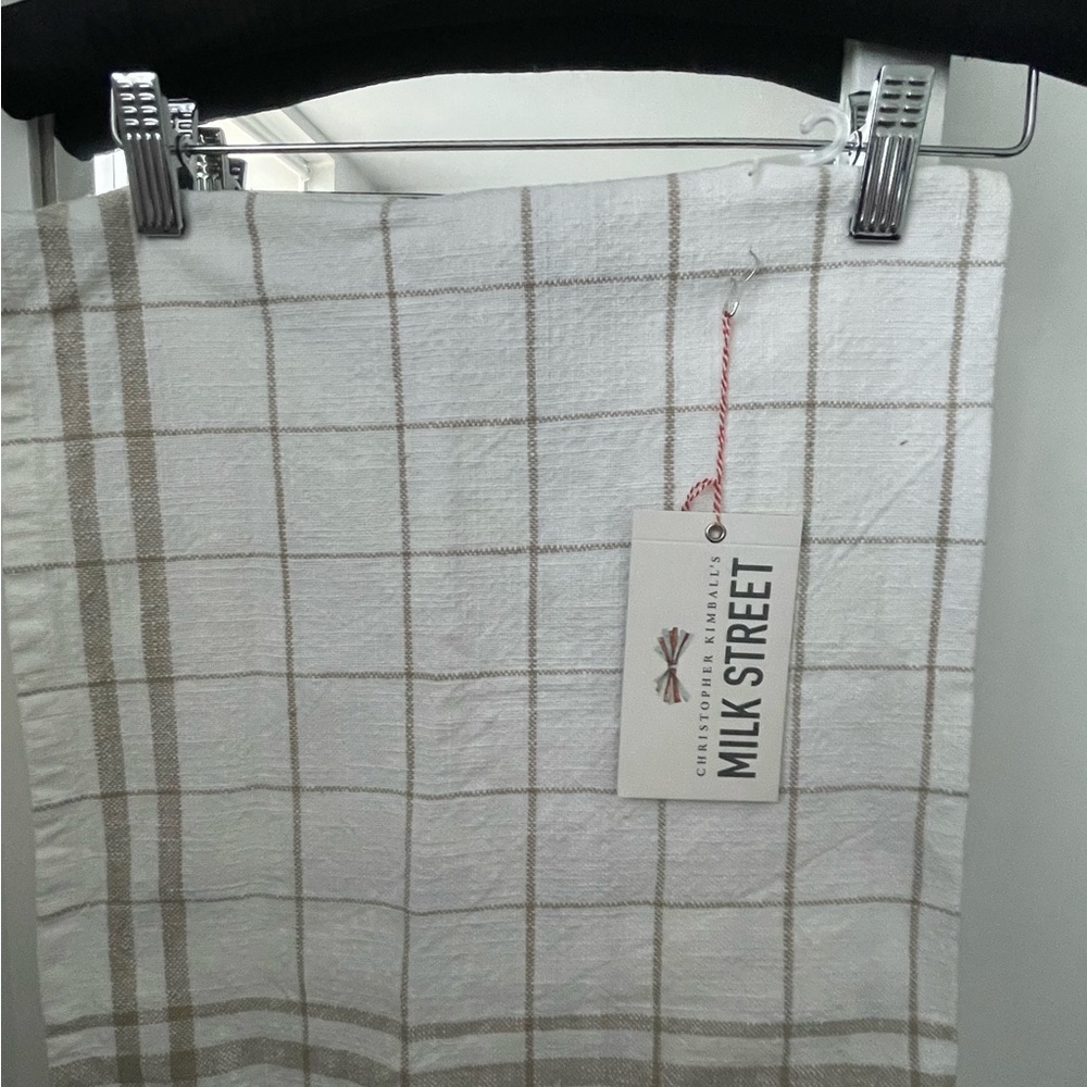 NWT Christopher Kimball Milk Street Utility  Dish Towel in ‘Cashmere’. 20 x 30”